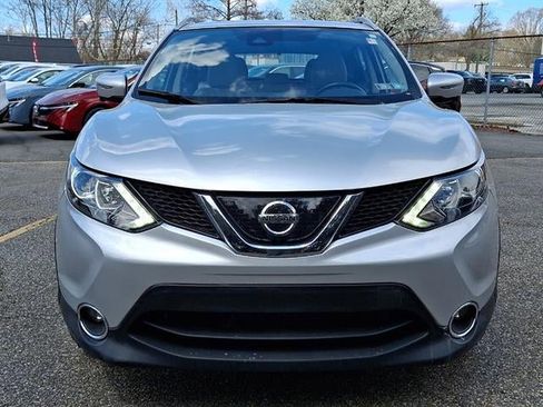Used 2019 Nissan Rogue Sport SL AWD/4WD image 2
