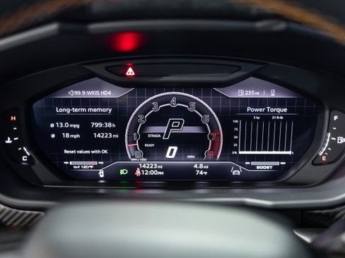 Used 2024 Lamborghini Urus Performante AWD/4WD image 43
