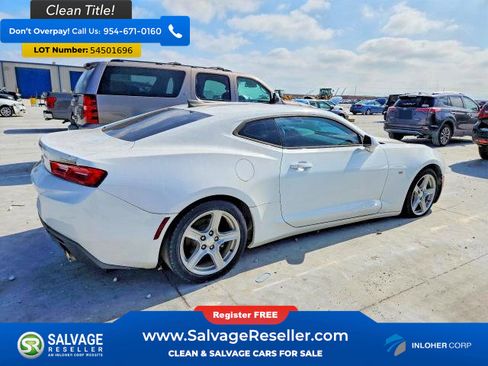 Used 2017 Chevrolet Camaro LT RWD image 4