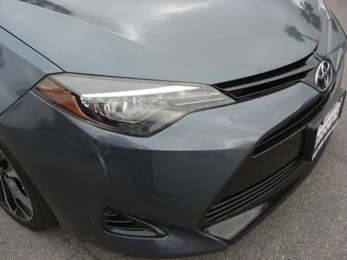 Used 2017 Toyota Corolla LE image 13