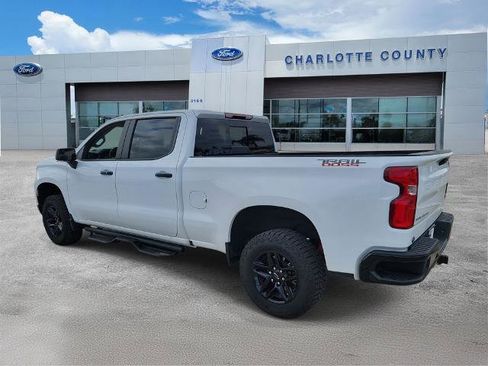 Used 2024 Chevrolet Silverado 1500 LT Trail Boss w/ Convenience Package II image 4