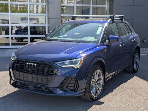 Used 2024 Audi Q3 2.0T Premium Plus w/ Premium Plus Package AWD/4WD image 8