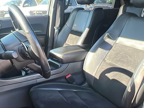 Used 2022 Dodge Durango GT image 18