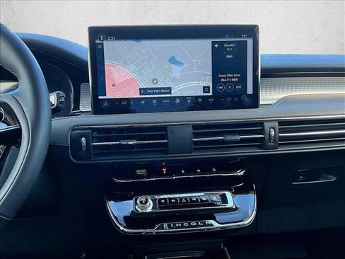 Used 2024 Lincoln Corsair FWD w/ Equipment Group 102A image 8