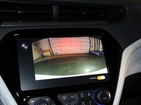 Used 2020 Chevrolet Bolt LT image 19