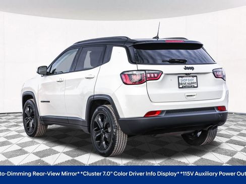 Used 2018 Jeep Compass Altitude w/ Popular Equipment Group image 15