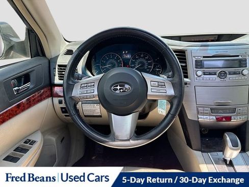 Used 2010 Subaru Outback 2.5i Limited AWD/4WD image 22