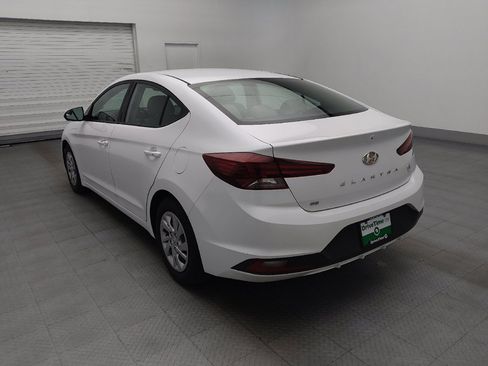 Used 2019 Hyundai Elantra SE FWD image 5