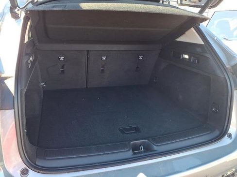 Used 2023 Buick Envision Essence w/ Sport Touring Package image 18