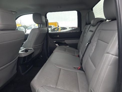 Used 2022 Toyota Tundra Limited image 9