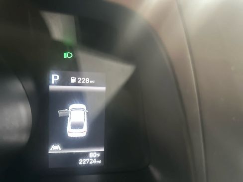 Used 2023 Hyundai Elantra SEL FWD image 24