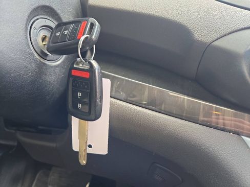 Used 2014 Honda CR-V EX-L image 32