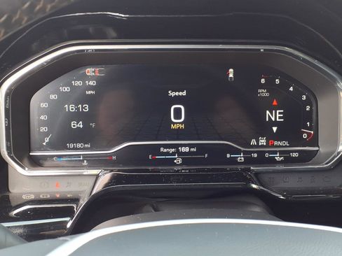 Certified 2024 GMC Sierra 1500 Elevation w/ LPO, Elevation Black Package image 22