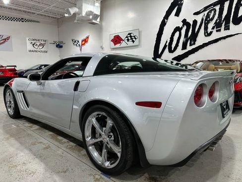Used 2012 Chevrolet Corvette Grand Sport w/ 2LT Preferred Equipment Group RWD image 3