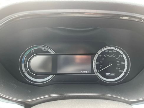 Used 2021 Kia Niro LX image 7