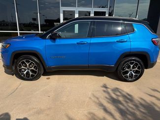 Used 2025 Jeep Compass Limited AWD/4WD video 1
