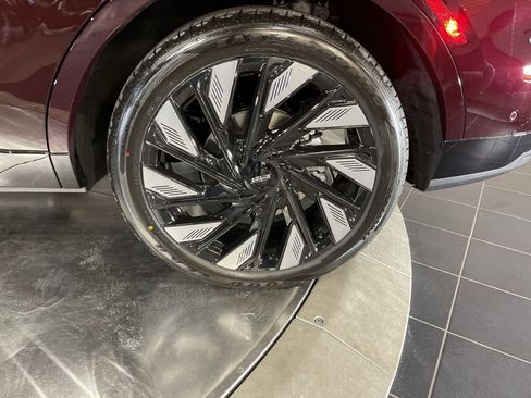 New 2024 Lincoln Nautilus Reserve w/ Equipment Group 202A image 40