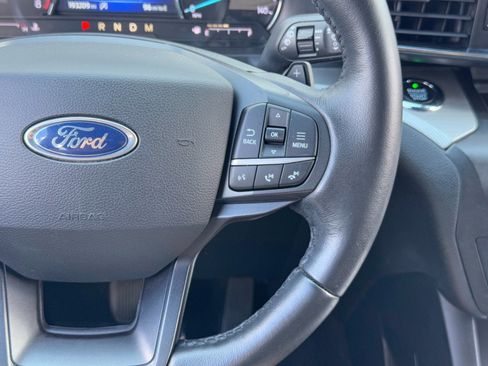 Used 2020 Ford Explorer XLT w/ Equipment Group 202A image 20