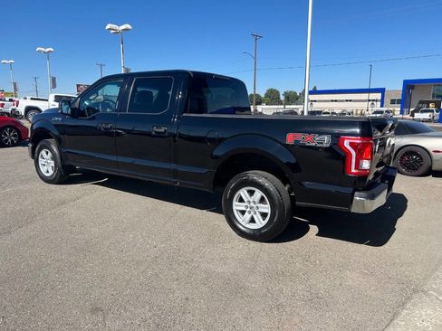 Used 2017 Ford F150 XLT image 9
