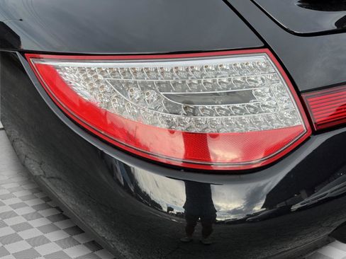 Used 2011 Porsche 911 Cabriolet image 16