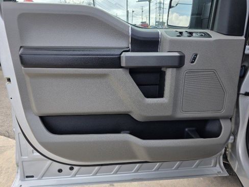 Used 2019 Ford F150 XLT image 30