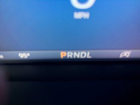 Used 2025 Ford Escape ST-Line FWD image 11