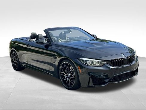 Used 2018 BMW M4 Convertible w/ Competition Package RWD image 6