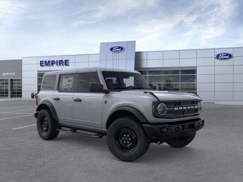 New 2026 Ford Bronco Big Bend w/ Black Diamond Package AWD/4WD image 7