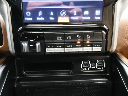 Used 2022 RAM 2500 Limited image 19