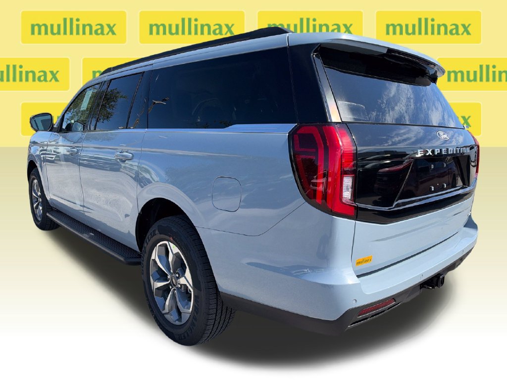 New 2027 Ford Expedition Max Active RWD image 4