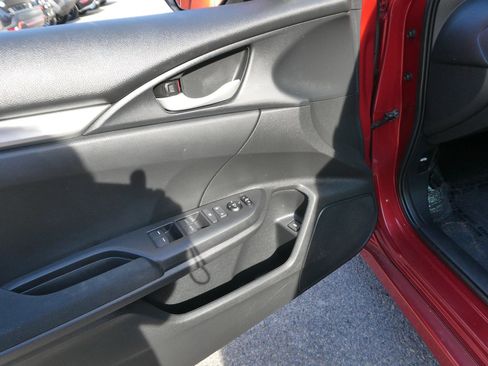 Used 2020 Honda Civic LX image 14
