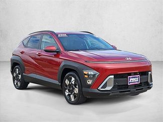 Used 2024 Hyundai Kona SEL FWD video 3