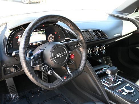 Used 2020 Audi R8 V10 performance AWD/4WD image 16