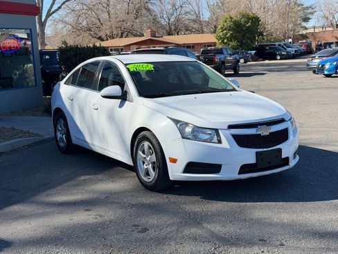 Used 2014 Chevrolet Cruze LT w/ Technology Package image 3