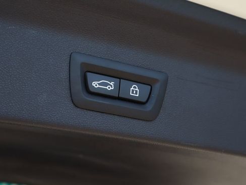 Used 2019 BMW X3 xDrive30i w/ M Sport Package 2 image 26