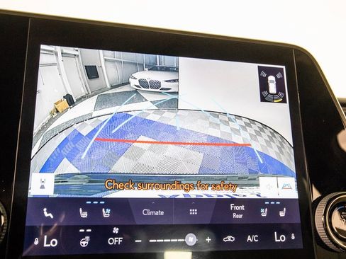 Used 2023 Lexus RX 350 Premium image 23