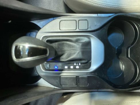 Used 2017 Hyundai Santa Fe Sport image 17