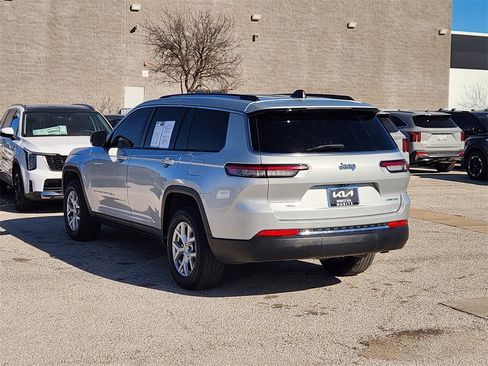 Used 2023 Jeep Grand Cherokee L Limited image 7