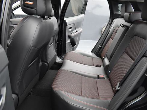Used 2025 Nissan Kicks SR w/ SR Premium Package FWD image 69