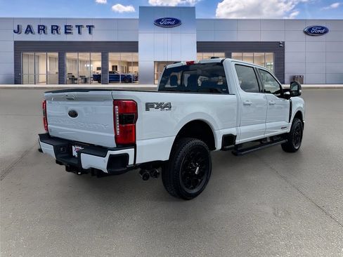 New 2026 Ford F250 Lariat w/ Black Appearance Package AWD/4WD image 7