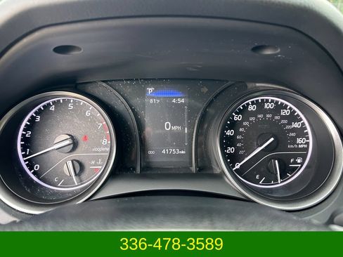 Used 2024 Toyota Camry SE FWD image 10
