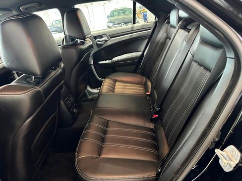 Used 2012 Chrysler 300 S w/ Luxury Group AWD/4WD image 14