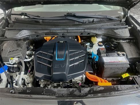 Used 2022 Kia Niro EX w/ Cold Weather Package image 27