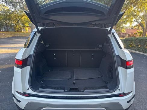 Used 2020 Land Rover Range Rover Evoque SE image 13