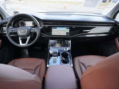 Used 2023 Audi Q7 2.0T Premium w/ Convenience Package image 44