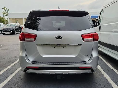 Used 2016 Kia Sedona SX Limited FWD image 5