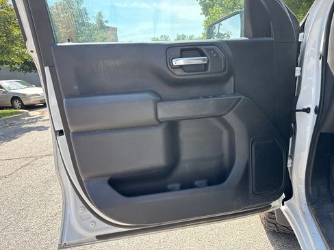 Used 2021 Chevrolet Silverado 1500 Custom Trail Boss w/ Safety Confidence Package AWD/4WD image 10