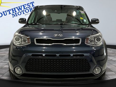 Used 2016 Kia Soul ! w/ Premium Package FWD image 2