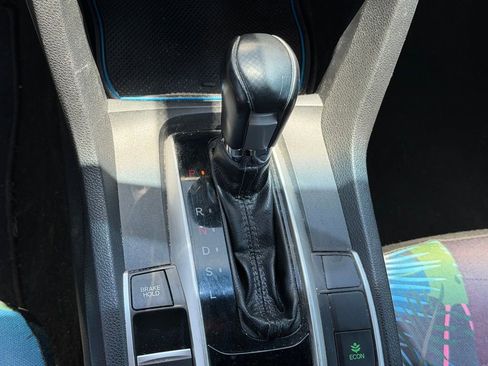 Used 2018 Honda Civic EX-T image 18