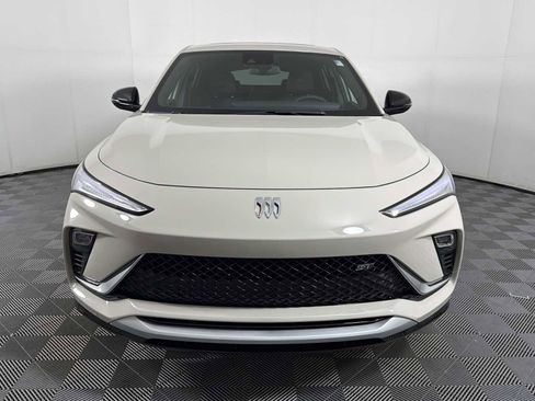 New 2026 Buick Envista Sport Touring w/ Studio Series image 2